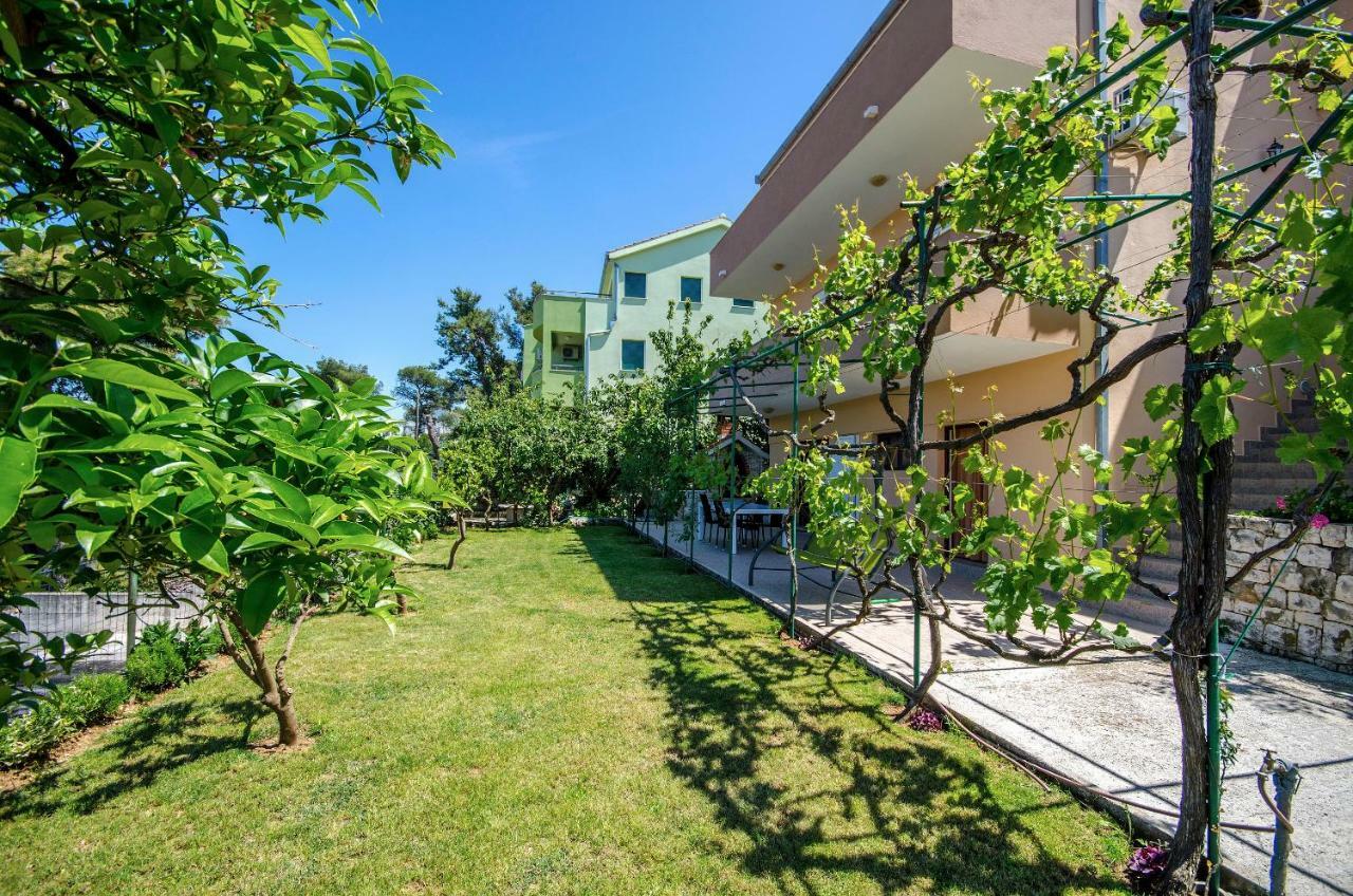 Apartments Tonka Donji Okrug  Dış mekan fotoğraf