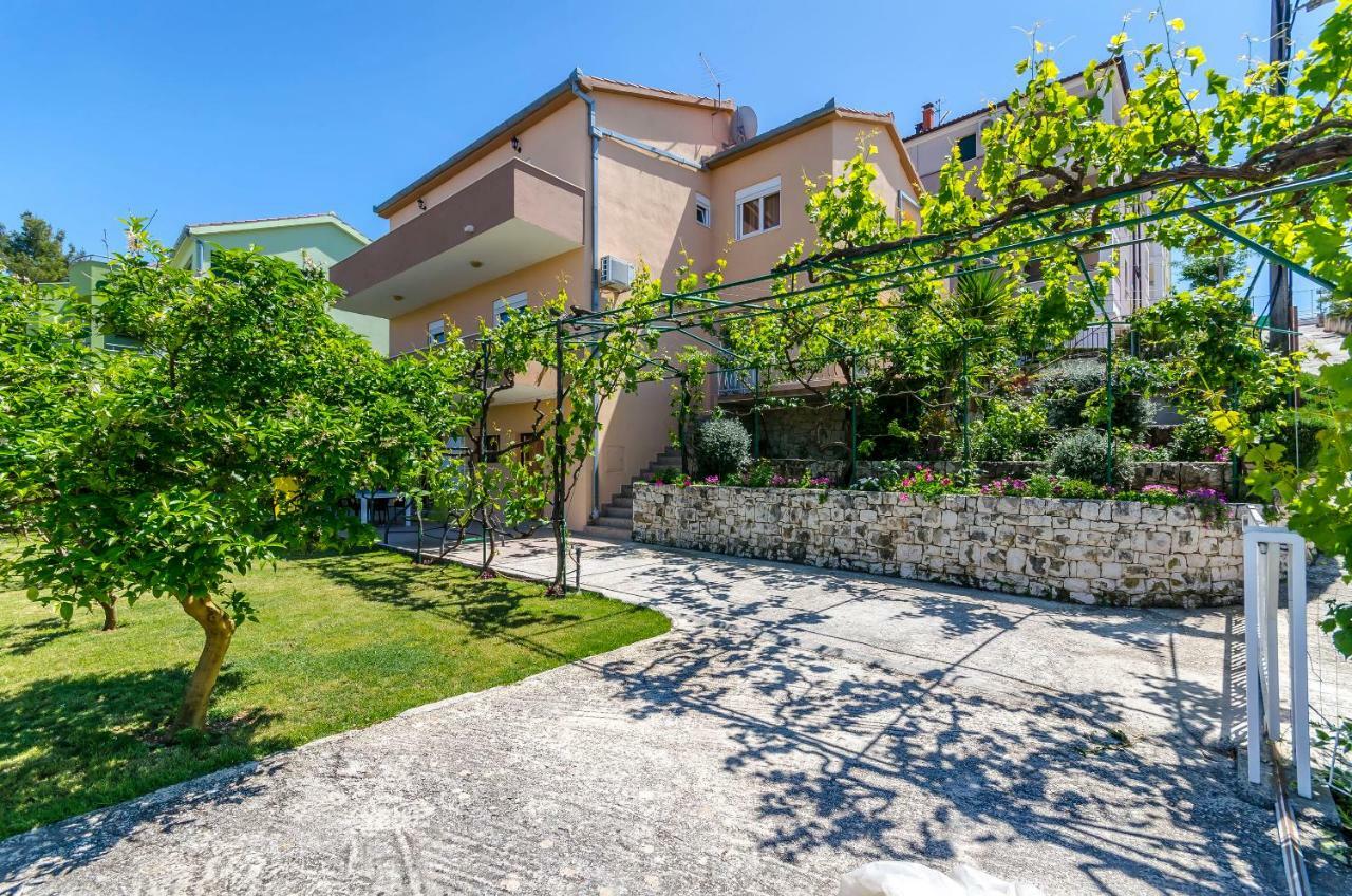 Apartments Tonka Donji Okrug  Dış mekan fotoğraf